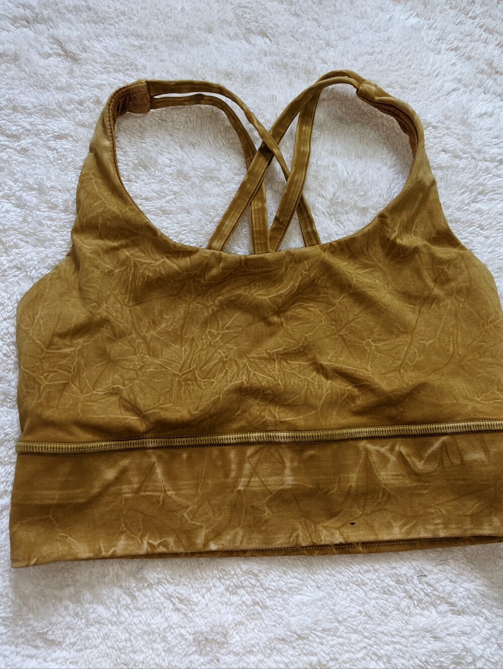 Lululemon Sports Bra Size 4  * Flaw*